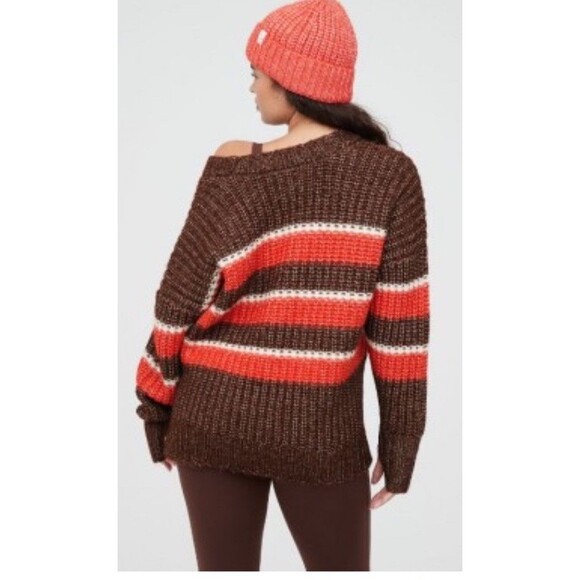 Offline By Aerie Chunky Knit Sweater Women’s Brown Red Striped Size Medium - Picture 9 of 9